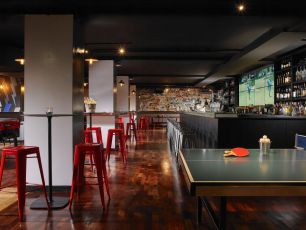 Buskers on the Ball Dublin sports bar