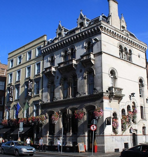 Citi bar and hotel sports city centre dublin