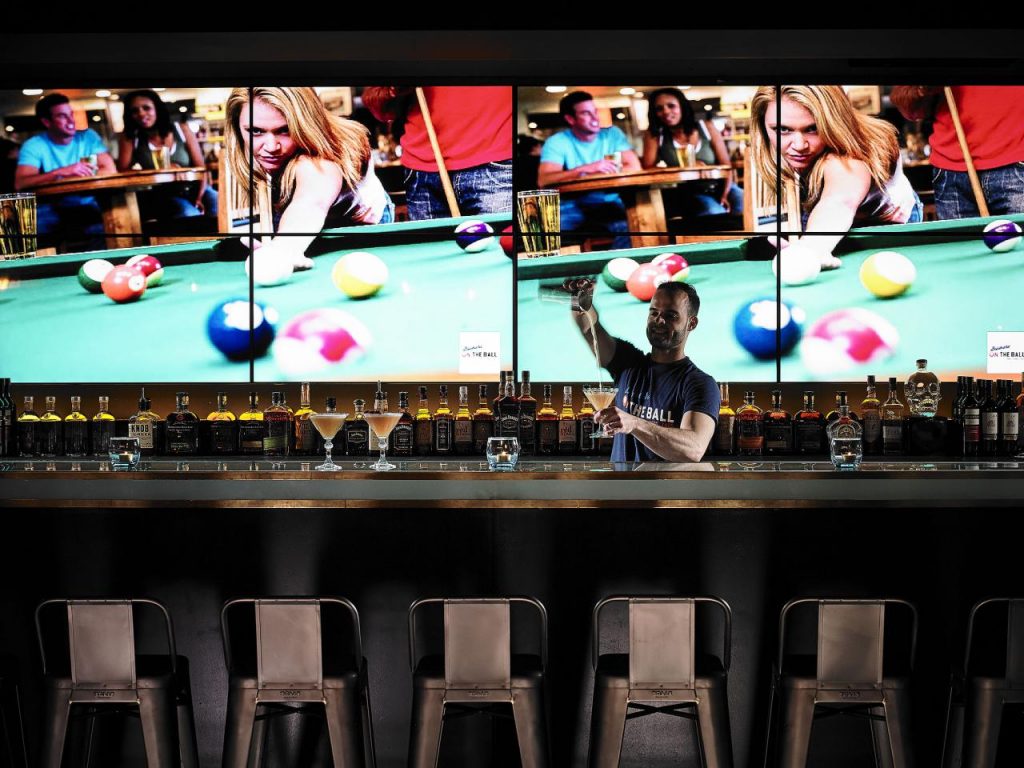 sports bar Dublin 12 screens
